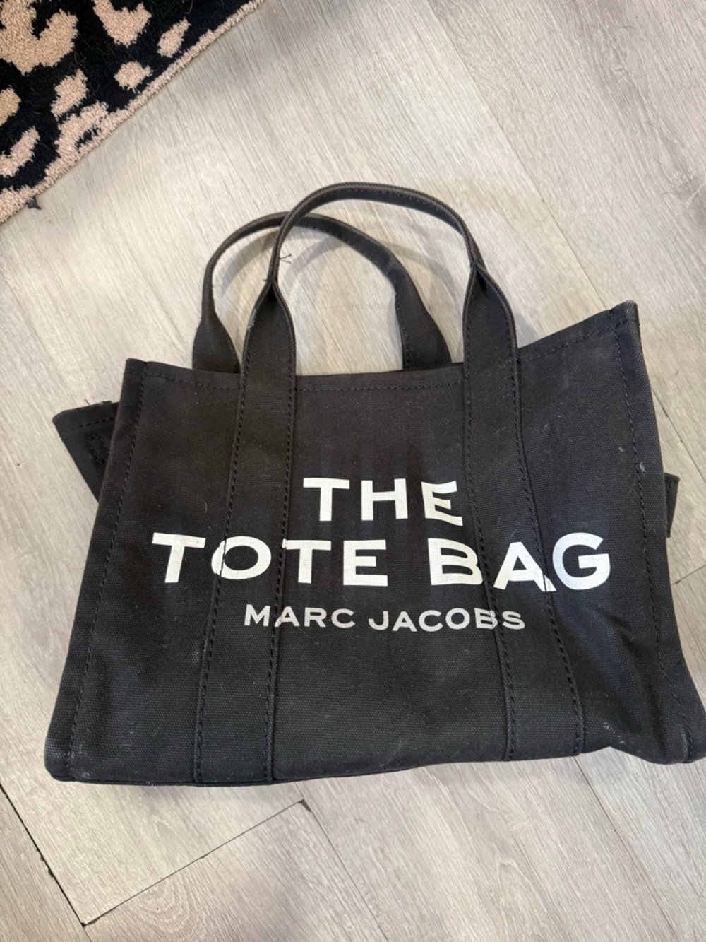 Marc Jacobs The Tote Bag Black Canvas Medium Logo Tote